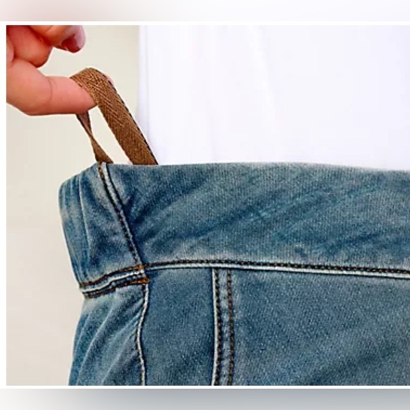 Denim&Co Adaptive Comfy Knit Patch Pocket Wheelchair Jean Rhubarb Color Size 3X - Picture 4 of 7